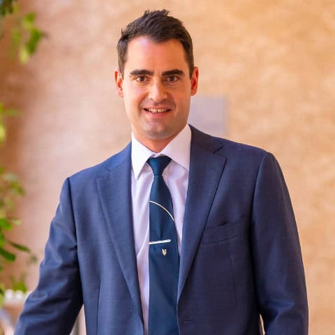 Dr. Chris Tsimiklis